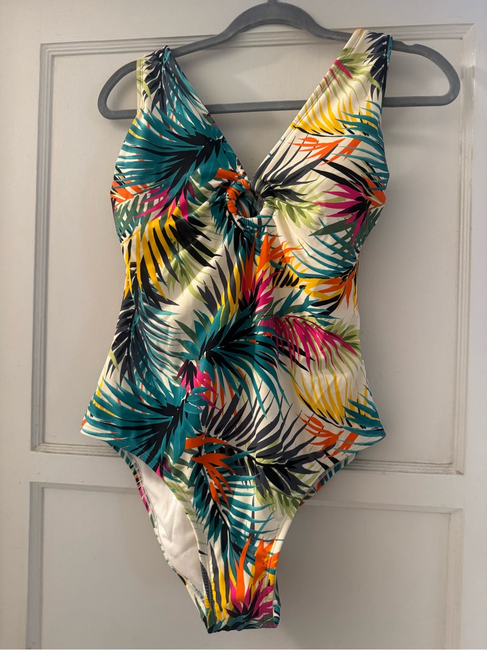 Women’s Tropical Print One-Piece Swimsuit - Multicolor